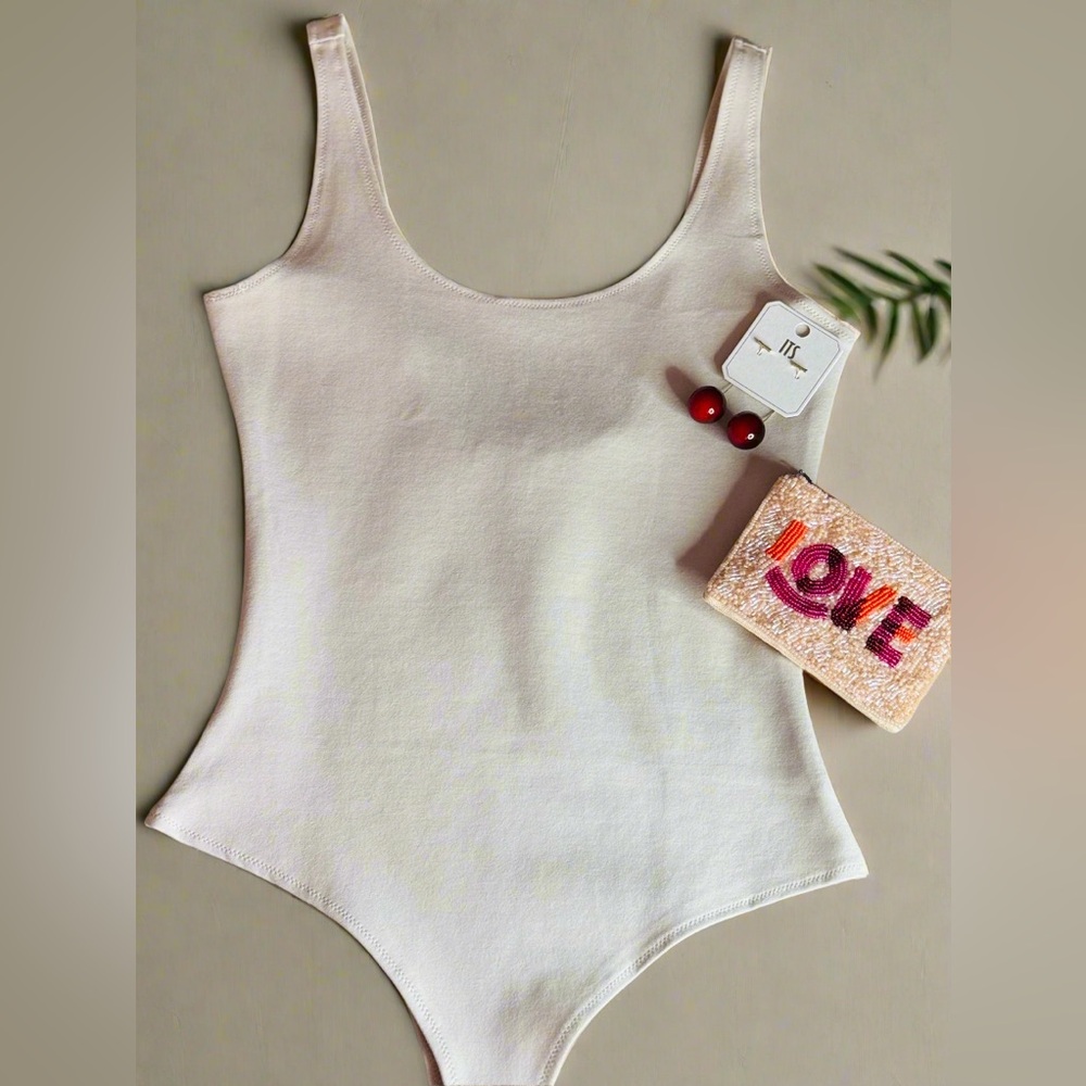 #89 Classy Ponte Tank Bodysuit Cream-NWT🏷️ - Picture 2 of 3